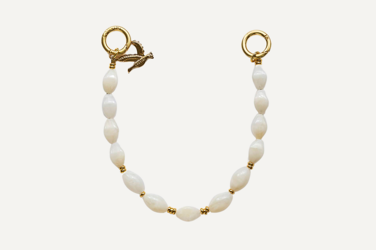 LOUVINI ストラップ PETIT CUORE BEIGE-TAUPE 新品 予約販売【LOUVINI】 ハンドストラップ PETIT CUORE BEIGE-TAUPE