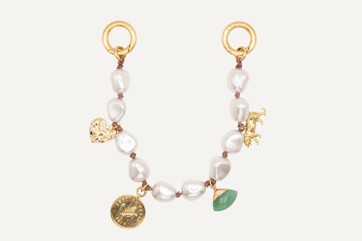 極美品】LOUVINI ハンドストラップ PETIT ROMY PEARL 予約販売（12月