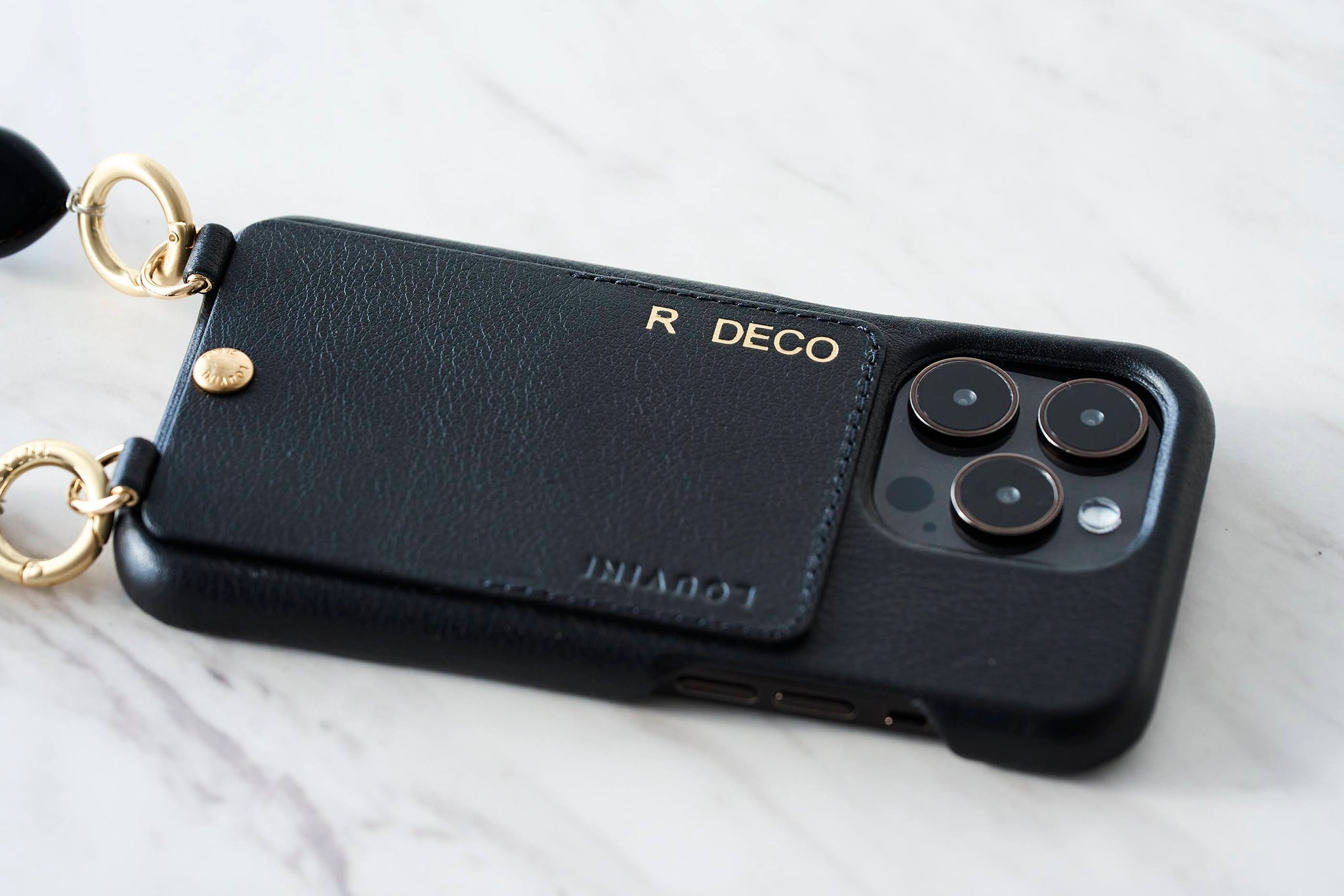 louvini – R deco interiors