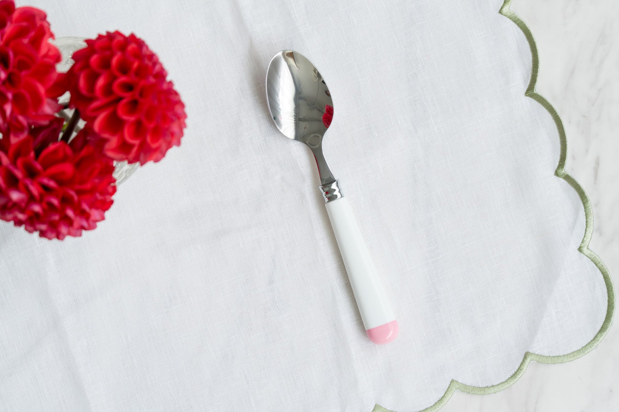 DSC08933_2048x.jpg?v=1729488601