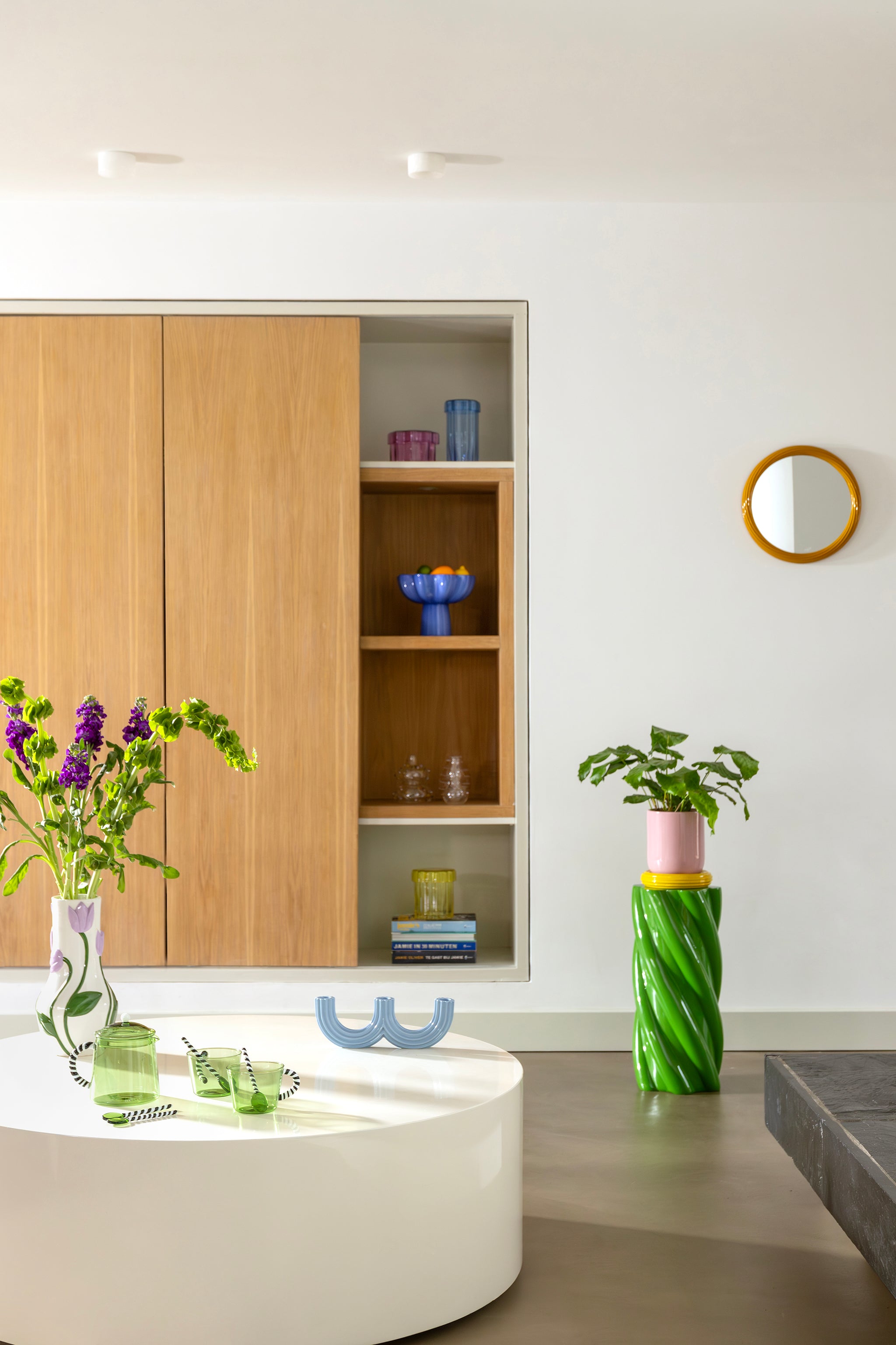チューリップフラワーベース パープル – R deco interiors
